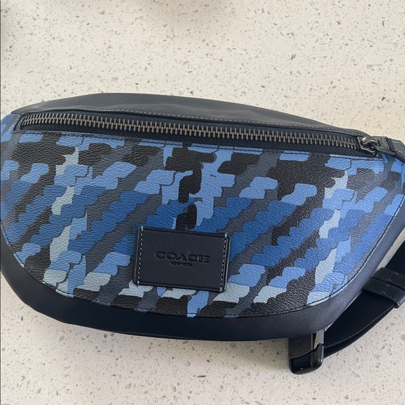 Coach Men's Belt Bag in Blue and Black - Picture 1 of 5